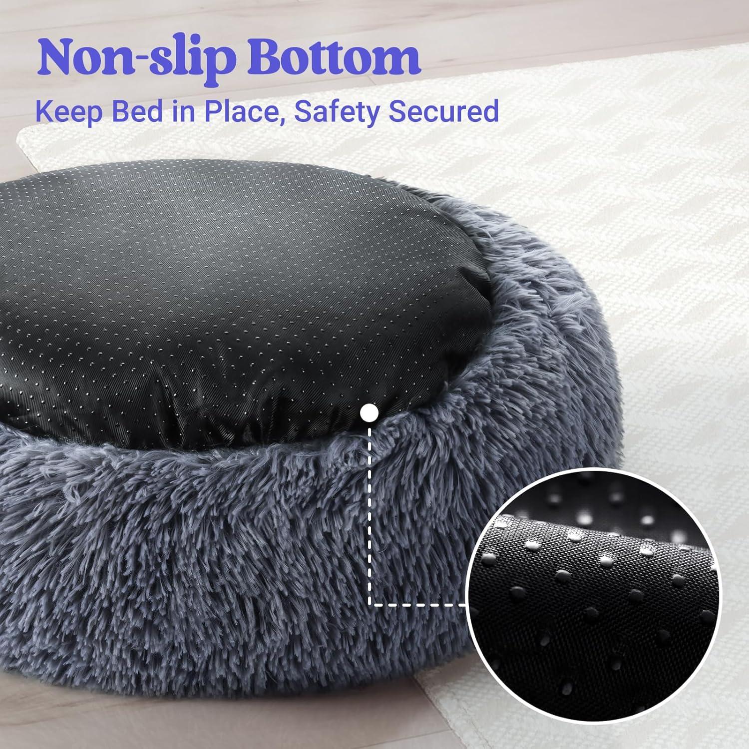 Why Our Cats Can’t Resist This Cozy, Non-Slip Plush Bed