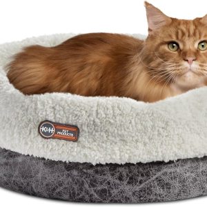 How Our Pets Found Cozy Comfort in This Heated Cat Bed